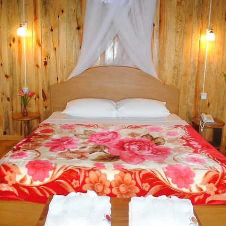 Golden Island Cottages Thale U Hotel Ywama Extérieur photo