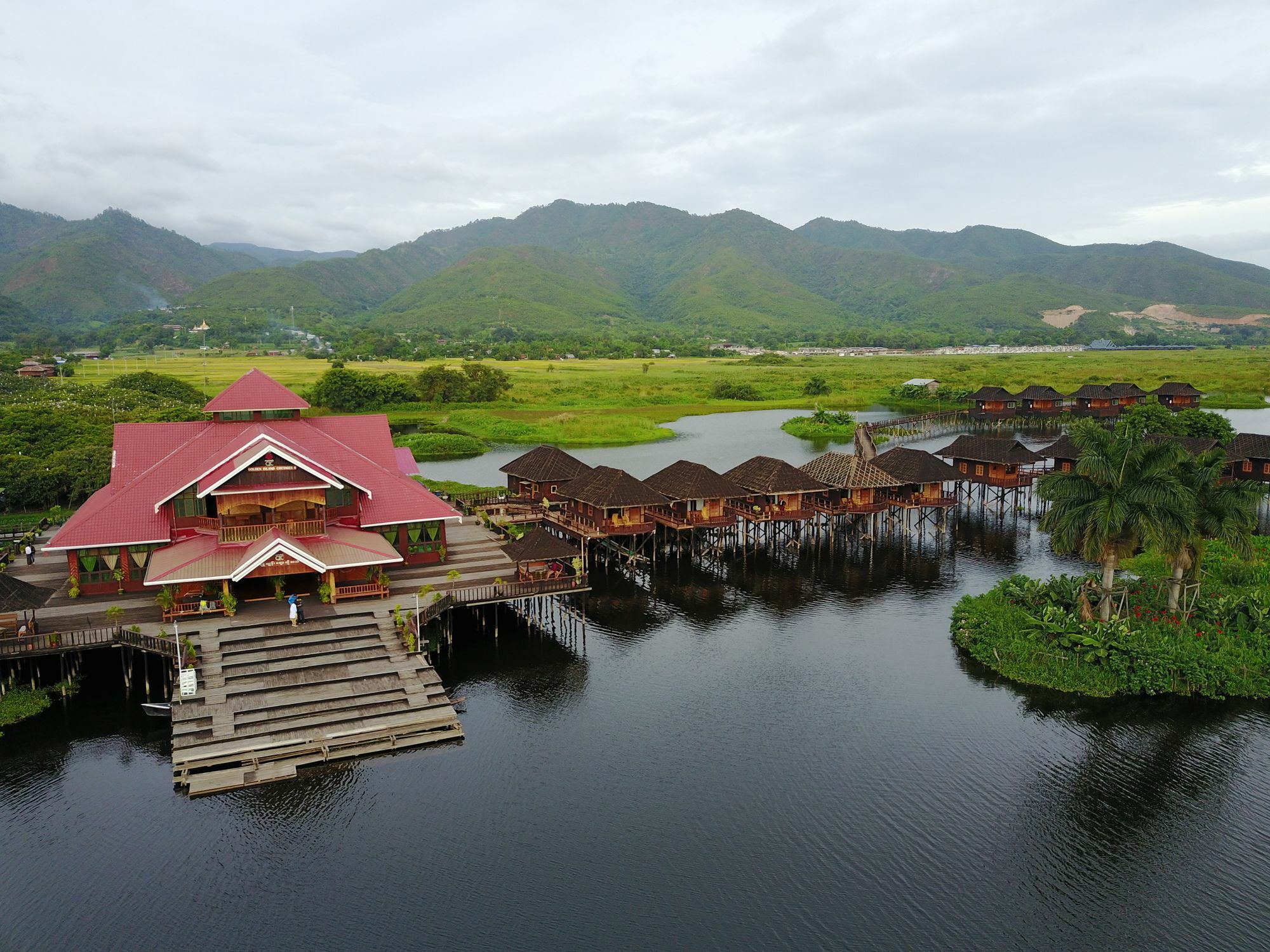 Golden Island Cottages Thale U Hotel Ywama Extérieur photo