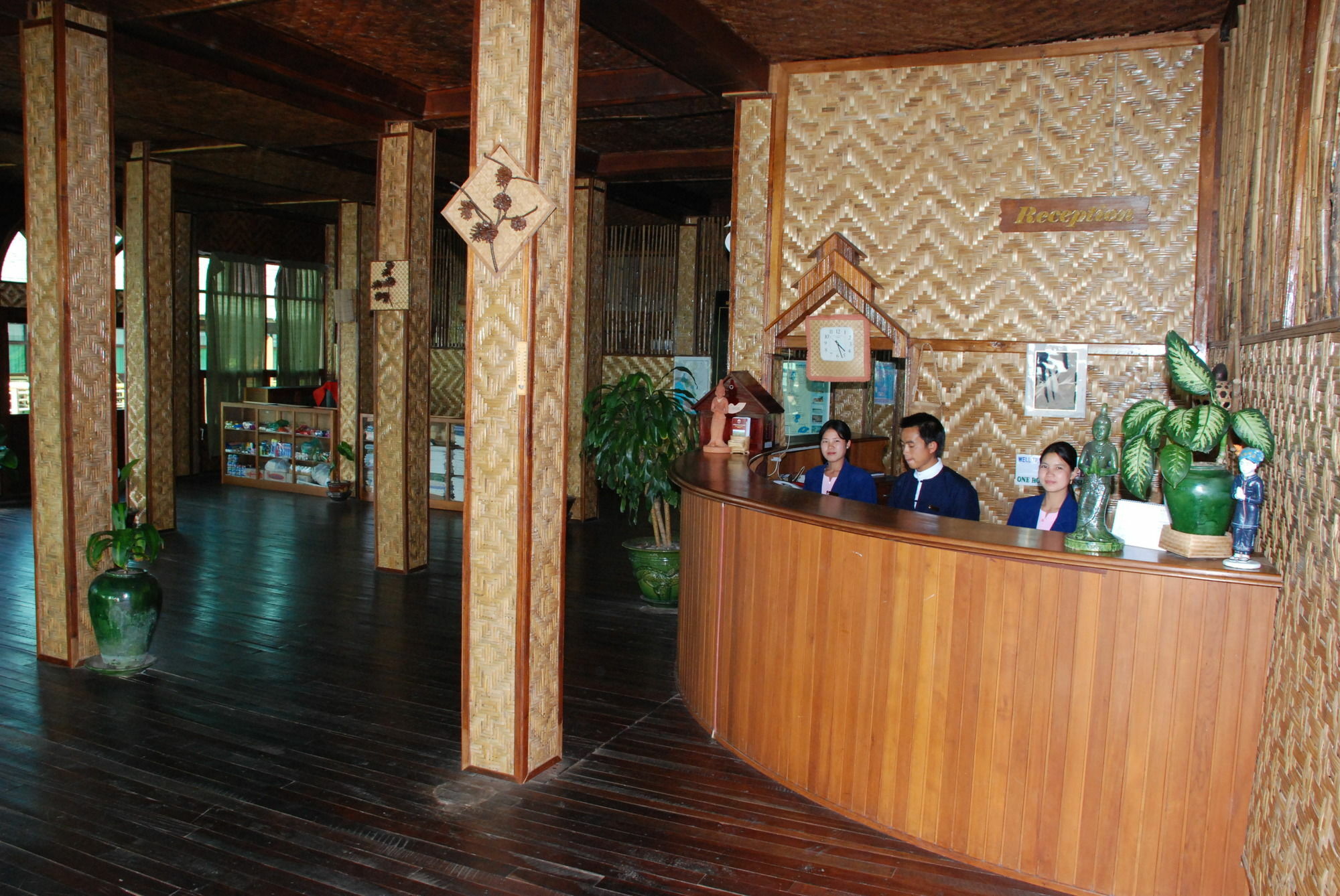 Golden Island Cottages Thale U Hotel Ywama Extérieur photo