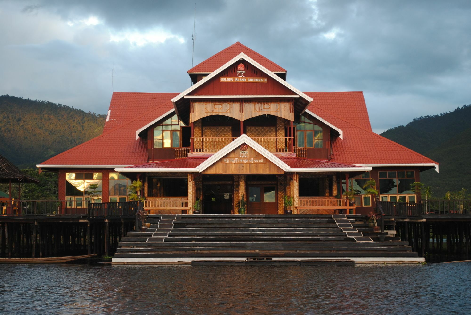 Golden Island Cottages Thale U Hotel Ywama Extérieur photo